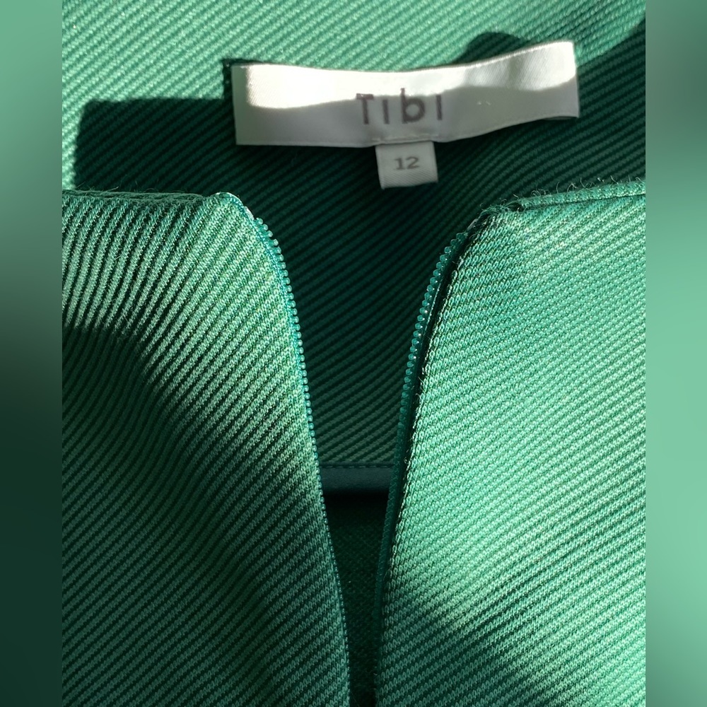 Tibi Green Structured Top 12 - image 3